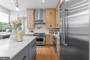 8104 Woodhaven Blvd, Bethesda, MD 20817 - Photo 25