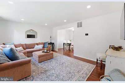 16905 Briardale Road, Derwood, MD 20855 - Photo 7