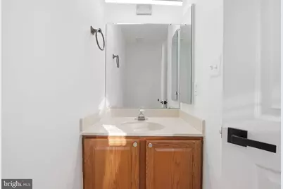 19217 Cross Ridge Drive, Germantown, MD 20874 - Photo 3