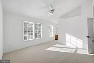 19217 Cross Ridge Dr, Germantown, MD 20874 - Photo 17