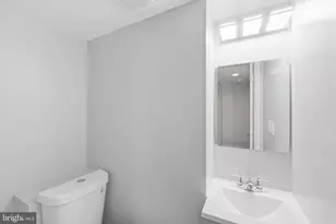 12468 Valleyside Way, Germantown, MD 20874 - Photo 17