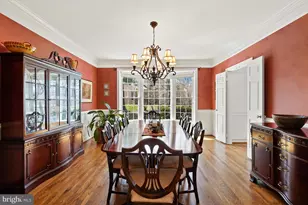 10 Meyer Point Ct, Potomac, MD 20854 - Photo 21