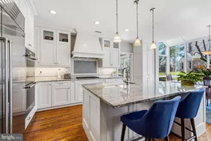 10 Meyer Point Ct, Potomac, MD 20854 - Photo 5