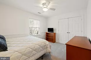 10 Meyer Point Ct, Potomac, MD 20854 - Photo 41