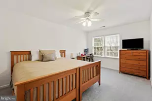 10 Meyer Point Ct, Potomac, MD 20854 - Photo 39