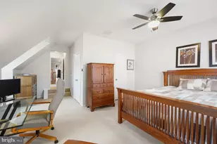 10 Meyer Point Ct, Potomac, MD 20854 - Photo 39