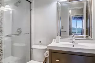 4242 East-West Hwy, Chevy Chase, MD 20815 - Photo 21