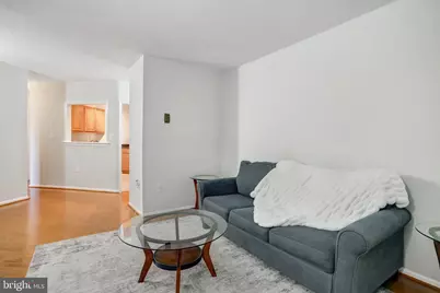 4242 E West Hwy #902, Chevy Chase, MD 20815 - Photo 9