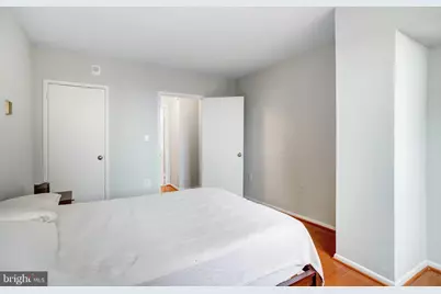 4242 E West Hwy #902, Chevy Chase, MD 20815 - Photo 17