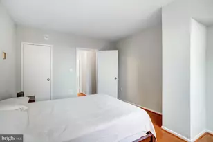 4242 East-West Hwy, Chevy Chase, MD 20815 - Photo 17