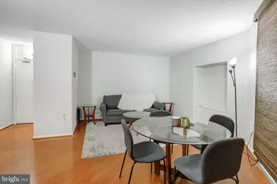 4242 E West Hwy #902, Chevy Chase, MD 20815 - Photo 7