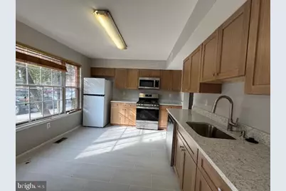 15917 Yukon Lane, Rockville, MD 20855 - Photo 3