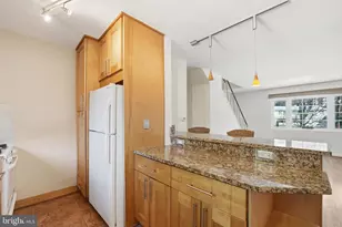 5364 Pooks Hill Rd, Bethesda, MD 20814 - Photo 9