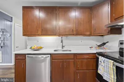 305 Patton Place, Rockville, MD 20851 - Photo 11