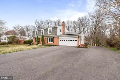 7121 Panorama Drive, Rockville, MD 20855 - Photo 3