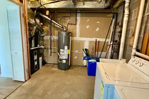 14704 Pinto Ln, Rockville, MD 20850 - Photo 33