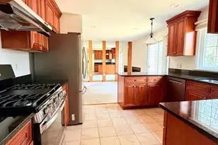 14704 Pinto Ln, Rockville, MD 20850 - Photo 13