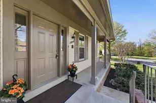 14704 Pinto Ln, Rockville, MD 20850 - Photo 5