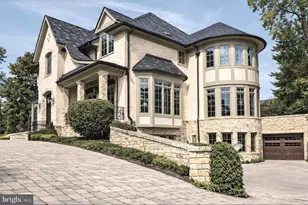 6413 Garnett Dr, Chevy Chase, MD 20815 - Photo 21