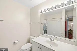 18749 Harmony Woods Ln, Germantown, MD 20874 - Photo 45