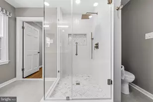 7917 Greentree Rd, Bethesda, MD 20817 - Photo 31