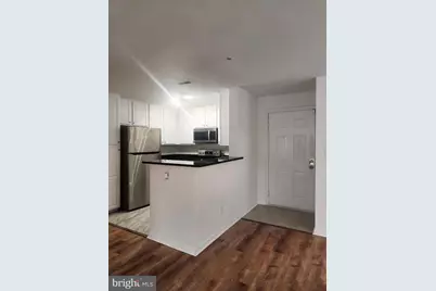 18512 Boysenberry Drive #129, Gaithersburg, MD 20879 - Photo 3