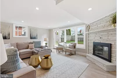 7703 Newmarket Drive, Bethesda, MD 20817 - Photo 25