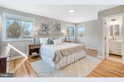 7703 Newmarket Drive, Bethesda, MD 20817 - Photo 13