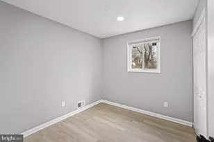 4718 Boiling Brook Pkwy, Rockville, MD 20852 - Photo 17