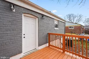 4718 Boiling Brook Pkwy, Rockville, MD 20852 - Photo 35