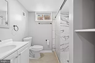 4718 Boiling Brook Pkwy, Rockville, MD 20852 - Photo 25