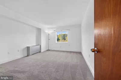 7501 Democracy Boulevard #421, Bethesda, MD 20817 - Photo 9