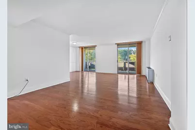 7501 Democracy Boulevard #421, Bethesda, MD 20817 - Photo 3