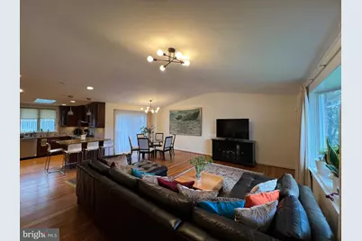 6310 Carnegie Drive, Bethesda, MD 20817 - Photo 3