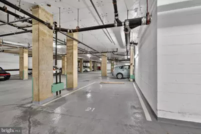 4808 Moorland Lane #804, Bethesda, MD 20814 - Photo 5