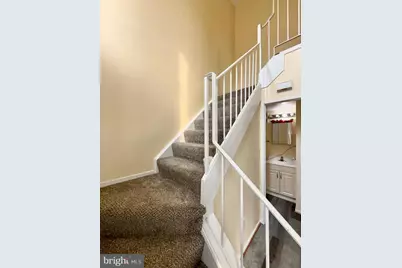 10059 Ridgeline Drive, Montgomery Village, MD 20886 - Photo 5