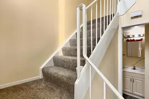 10059 Ridgeline Dr, Montgomery Village, MD 20886 - Photo 5