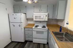 10059 Ridgeline Dr, Montgomery Village, MD 20886 - Photo 3