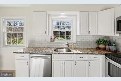 14921 Bauer Drive, Rockville, MD 20853 - Photo 9