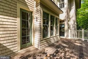 8819 Chalon Dr, Bethesda, MD 20817 - Photo 59