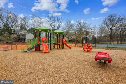 796 Quince Orchard Boulevard #201, Gaithersburg, MD 20878 - Photo 31