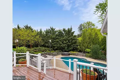 6 Crestview Court, Potomac, MD 20854 - Photo 7