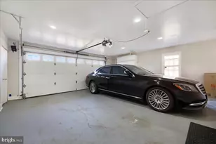 6 Crestview Ct, Potomac, MD 20854 - Photo 99