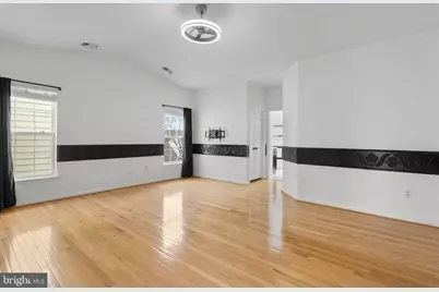 801 Linslade Street, Gaithersburg, MD 20878 - Photo 29