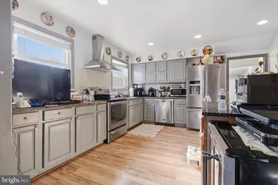 13006 Parkland Drive, Rockville, MD 20853 - Photo 7