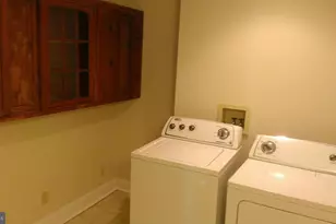 1080 Copperstone Ct, Rockville, MD 20852 - Photo 15