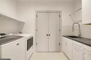 5828 Tanglewood Dr, Bethesda, MD 20817 - Photo 57