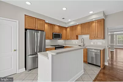 185 Chevy Chase Street #185, Gaithersburg, MD 20878 - Photo 9