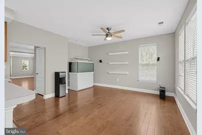 185 Chevy Chase Street #185, Gaithersburg, MD 20878 - Photo 11