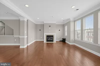 185 Chevy Chase Street #185, Gaithersburg, MD 20878 - Photo 3
